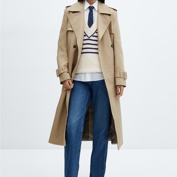 Mango Cream and Blue V-Neck Sweater with Nautical Stripes - Picture 2 of 9